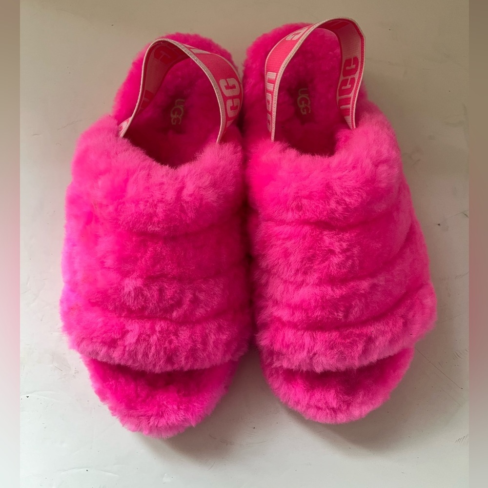 UGG Fluff Yeah Fuchsia Pink Slippers Size 6 - Picture 2 of 8